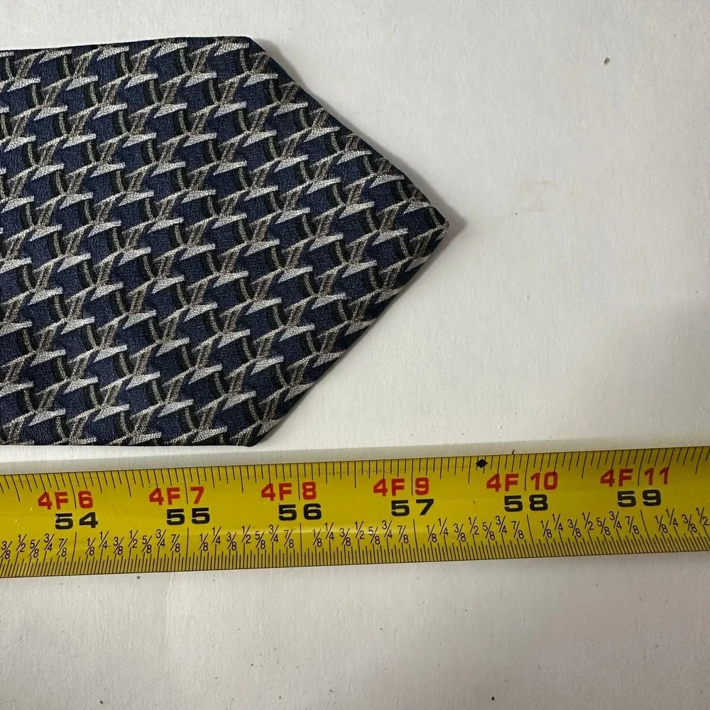 Henry Grethel Mens Navy Blue Silver Geometric Silk Necktie Classic Tie Corporate